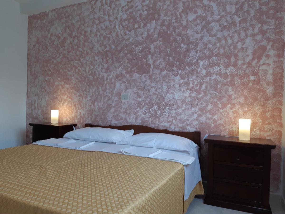 Rifugio Dei Sanniti Hotell Borrello Exteriör bild
