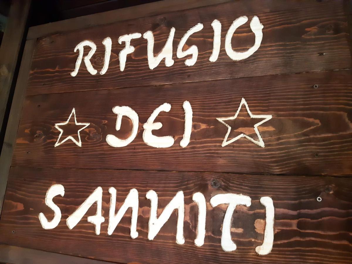 Rifugio Dei Sanniti Hotell Borrello Exteriör bild